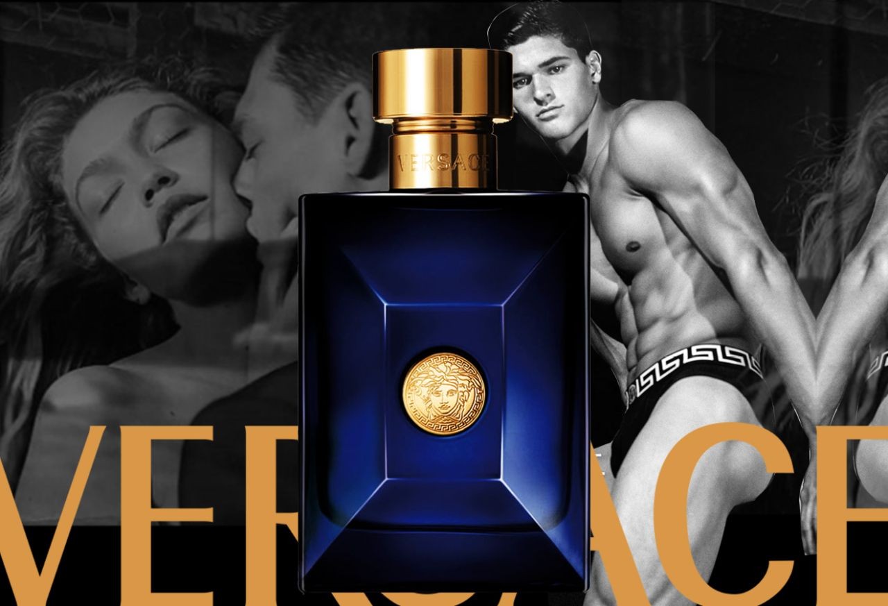 Nước hoa nam Versace Dylan Blue Eau de Toilette 100ml