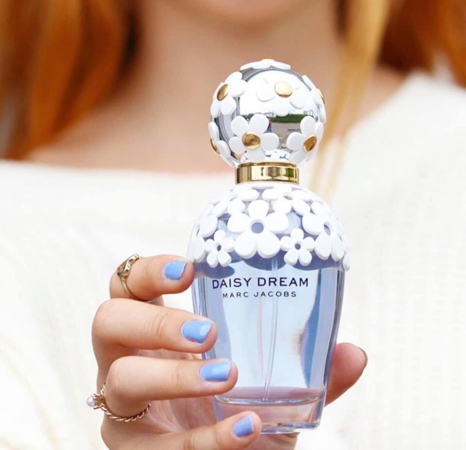 DAISY DREAM MARC JACOBS.