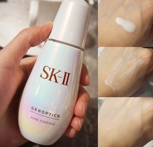 Serum dưỡng trắng da SK-II Genoptics Aura Essence 50ml